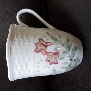 Lenox Butterfly Meadow Basket Coffee Tea Cup Mug